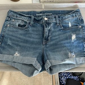 Old navy boyfriend shorts 8